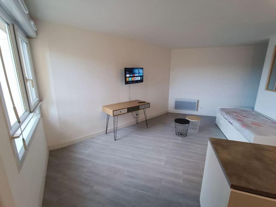 Equipe 2 A 4 Couchages St Charles * Marseille
